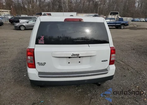 2016 Jeep Patriot Latitude z USA, uszkodzony, nr VIN 1C4NJRFB0GD672529